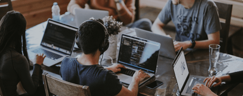 Backend-Entwickler image